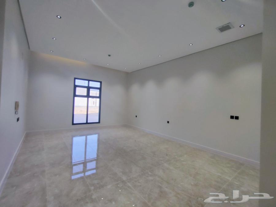 5 bedroom villa in Al Mahdiyyah 9
