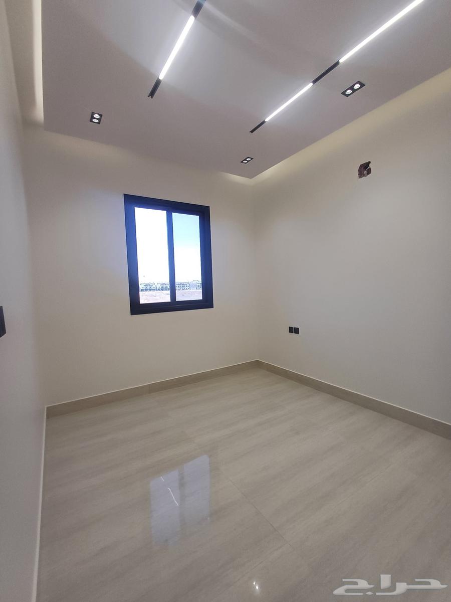 6 bedroom apartment in Al Rimal 15