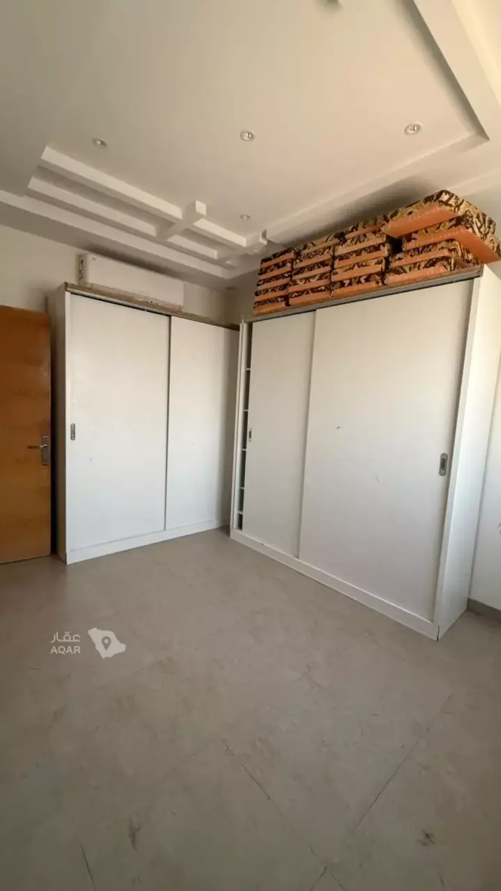 6 bedroom villa in Al Aridh, Riyadh 8