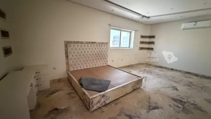 6 bedroom villa in Al Aridh, Riyadh 14