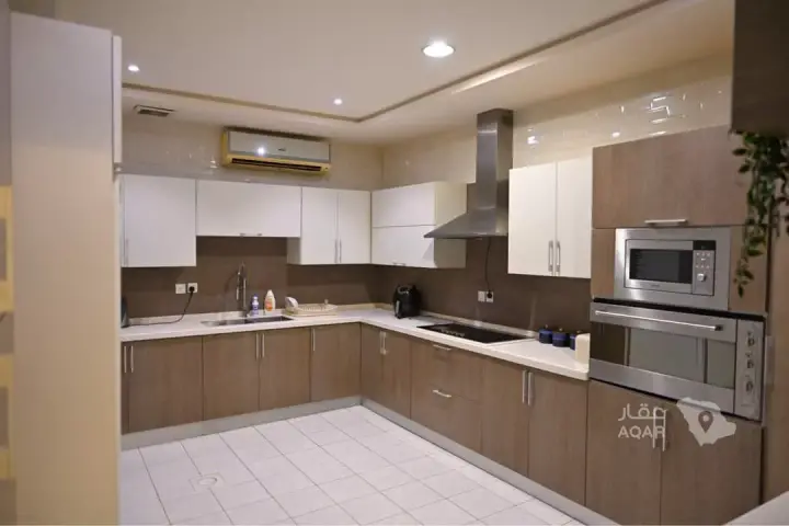 7 bedroom villa in Qurtubah, Riyadh 8