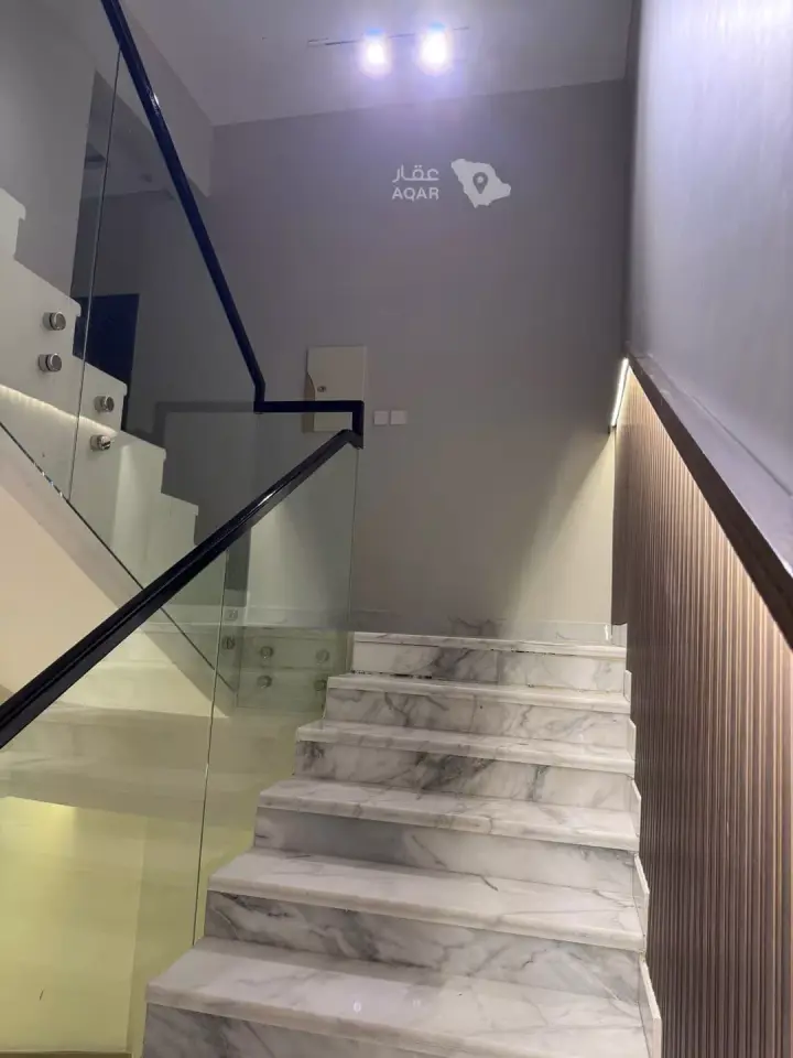 7 bedroom villa in Qurtubah, Riyadh 3