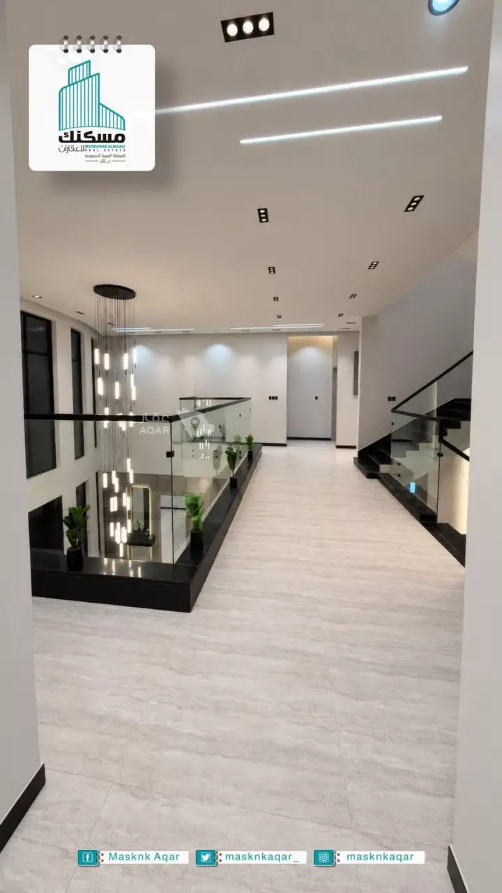 5 bedroom villa in An Naqrah, Hail 9