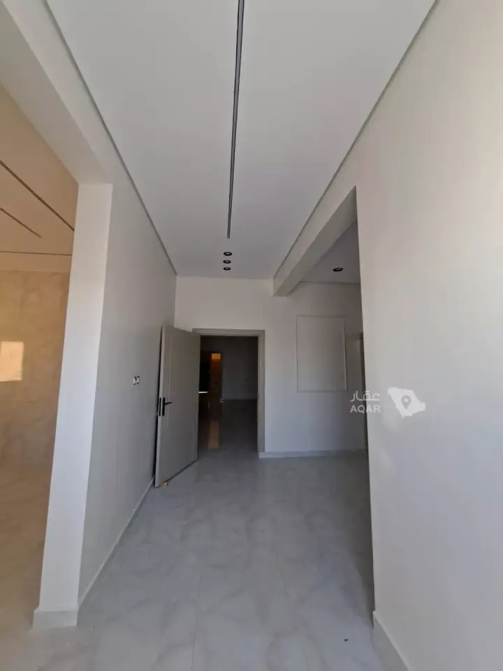 4 bedroom villa in Al Khraimi, Hail 5