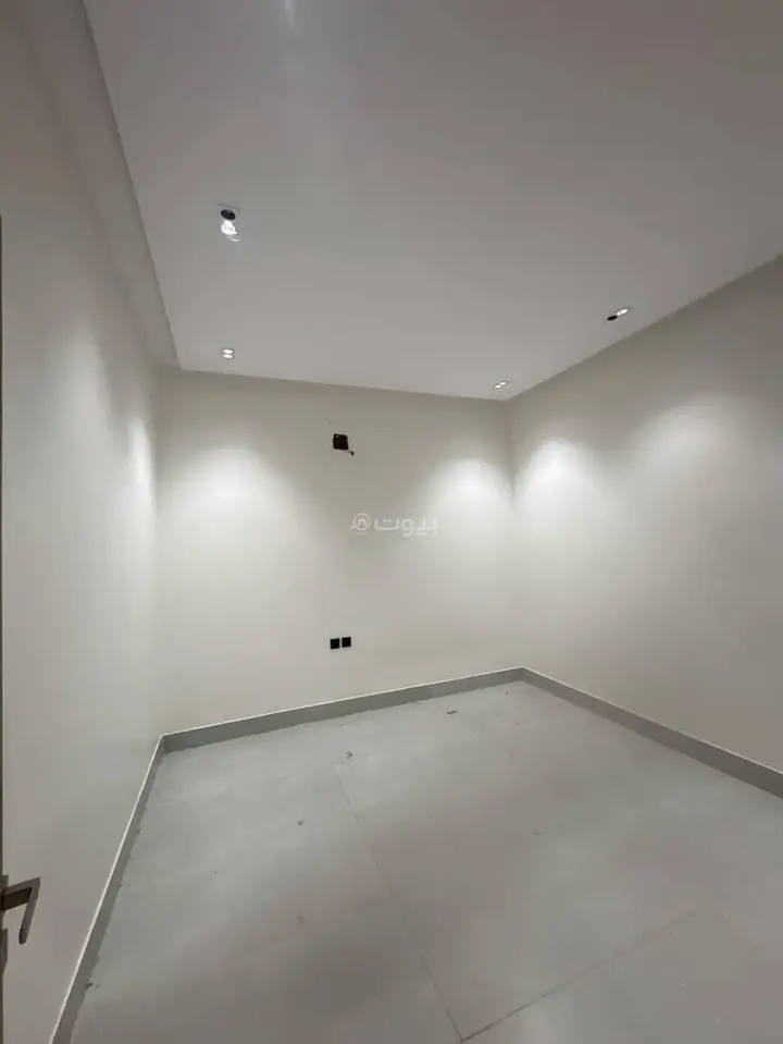 4 bedroom apartment in As Saadah, Riyadh 7