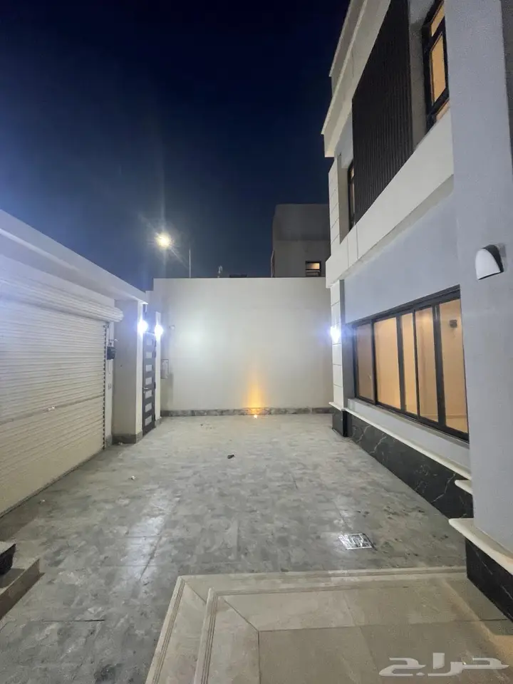 3 bedroom villa in Al Janadriyah, Riyadh 4