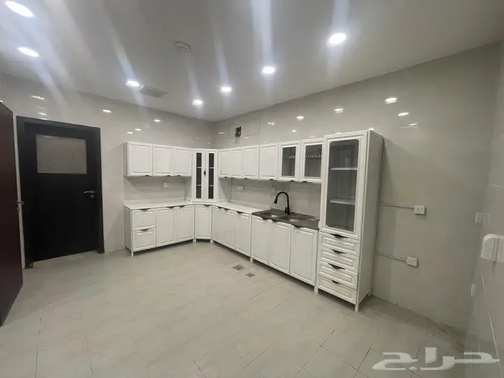 3 bedroom villa in Al Janadriyah, Riyadh 19