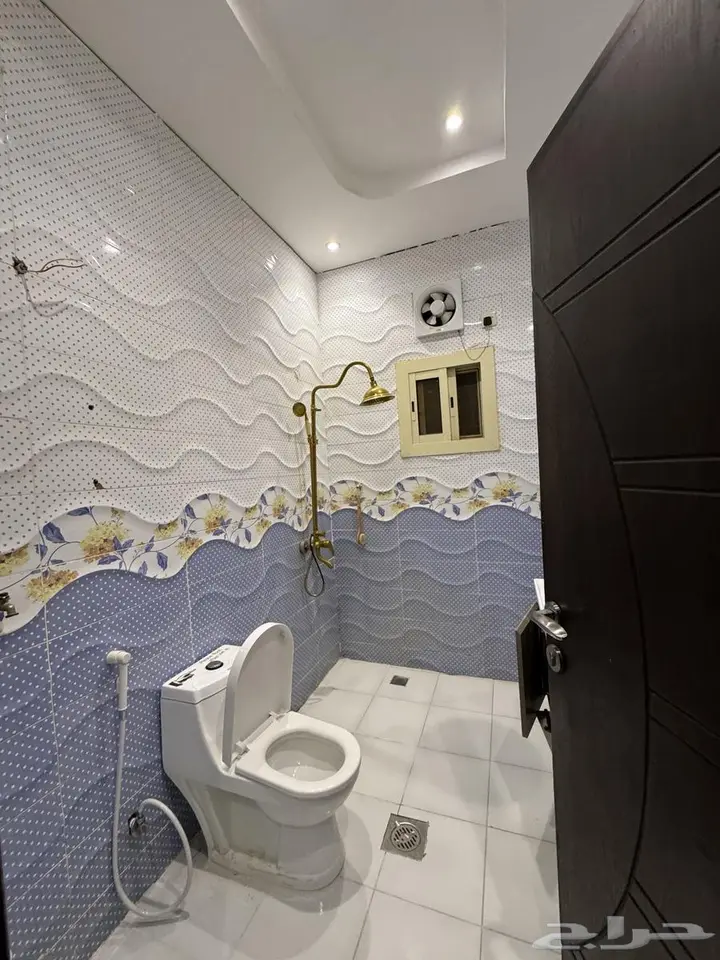 5 bedroom apartment in Ar Rayan, Jeddah 17