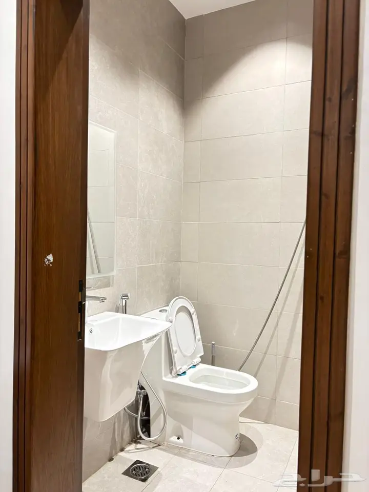 2 bedroom apartment in Al Rabwa, Jeddah 16
