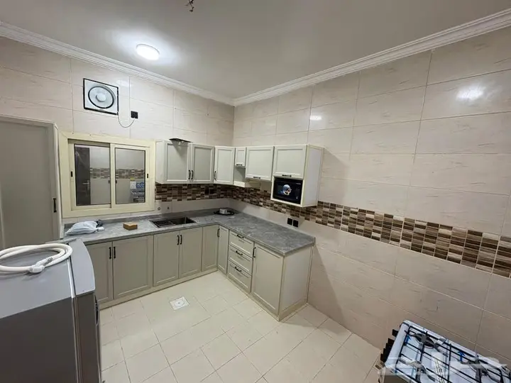 2 bedroom apartment in Al Salam, Madinah 7