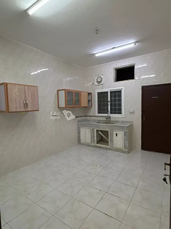 2 bedroom apartment in Al Aziziyah 1st, Al Ahsa 12