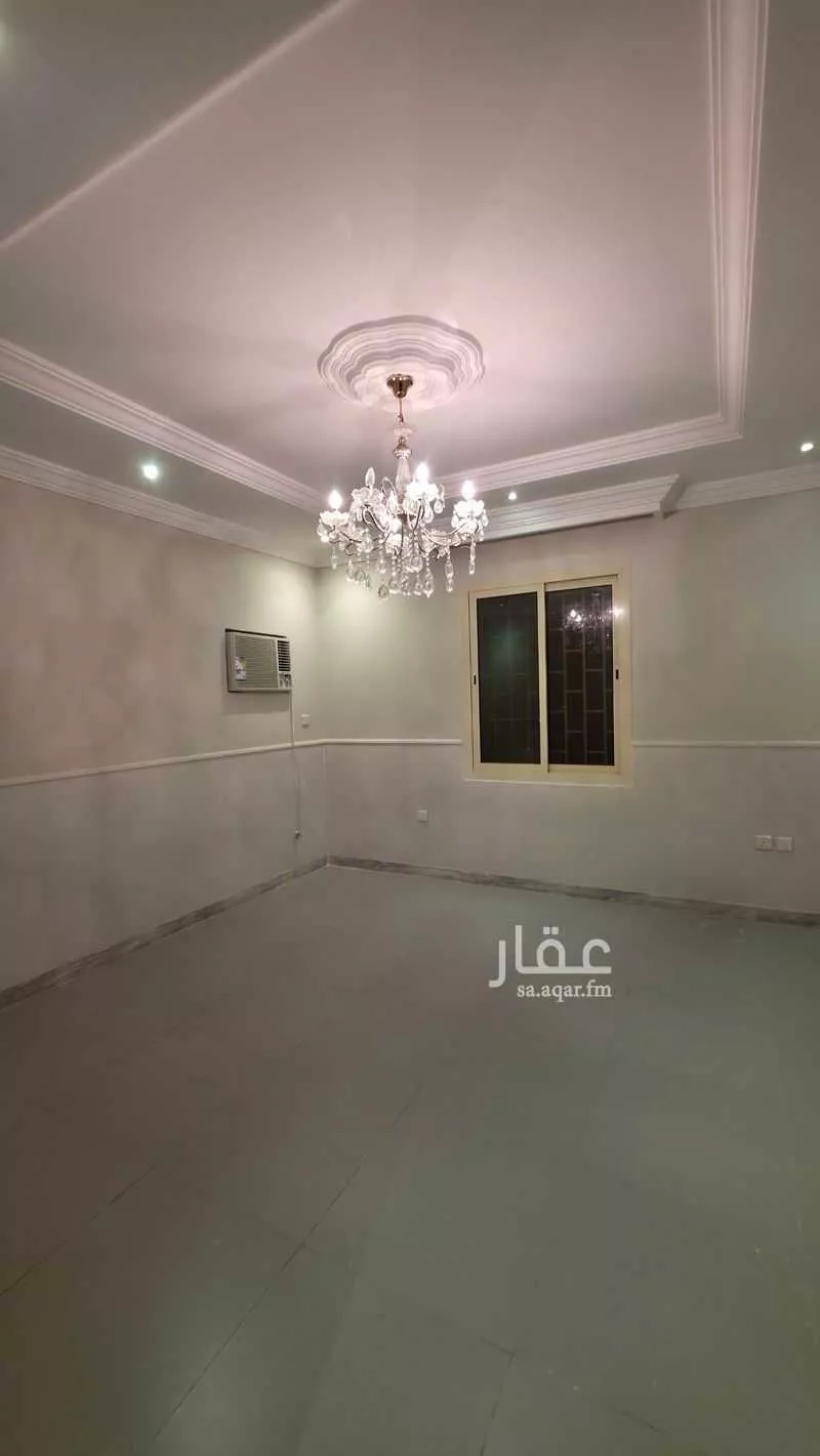 عمارة 411 م² في الروضة 7