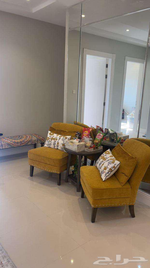 3 bedroom apartment in Al Malqa 5