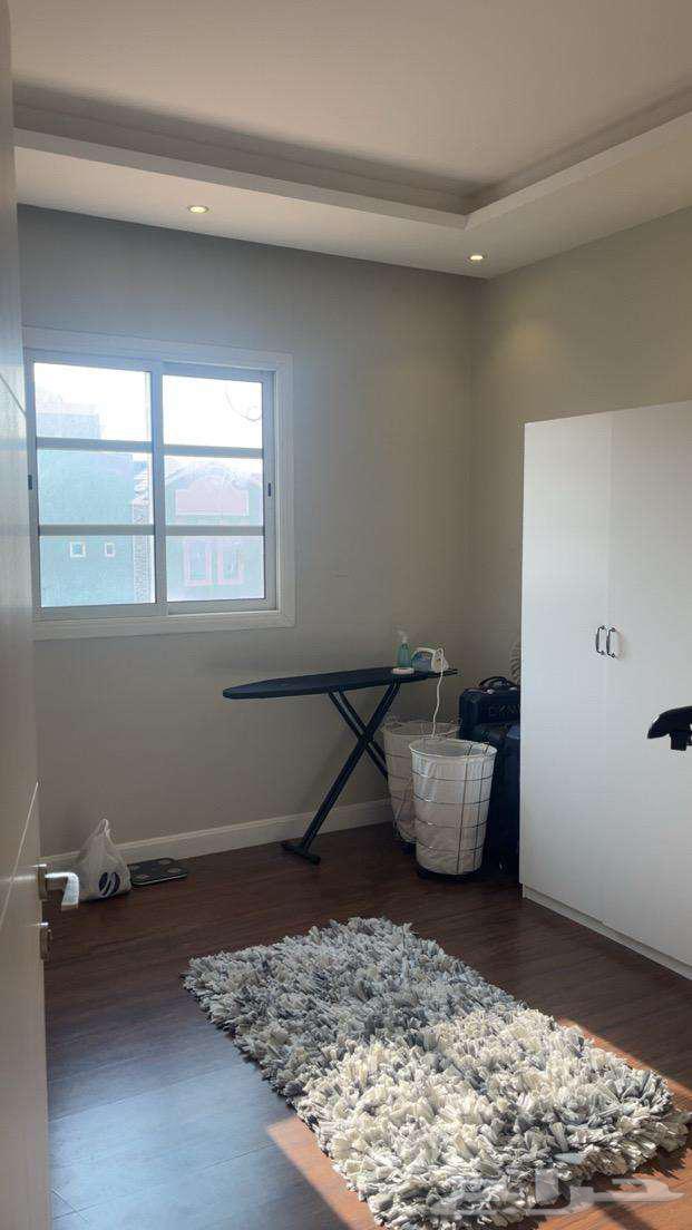 3 bedroom apartment in Al Malqa 7