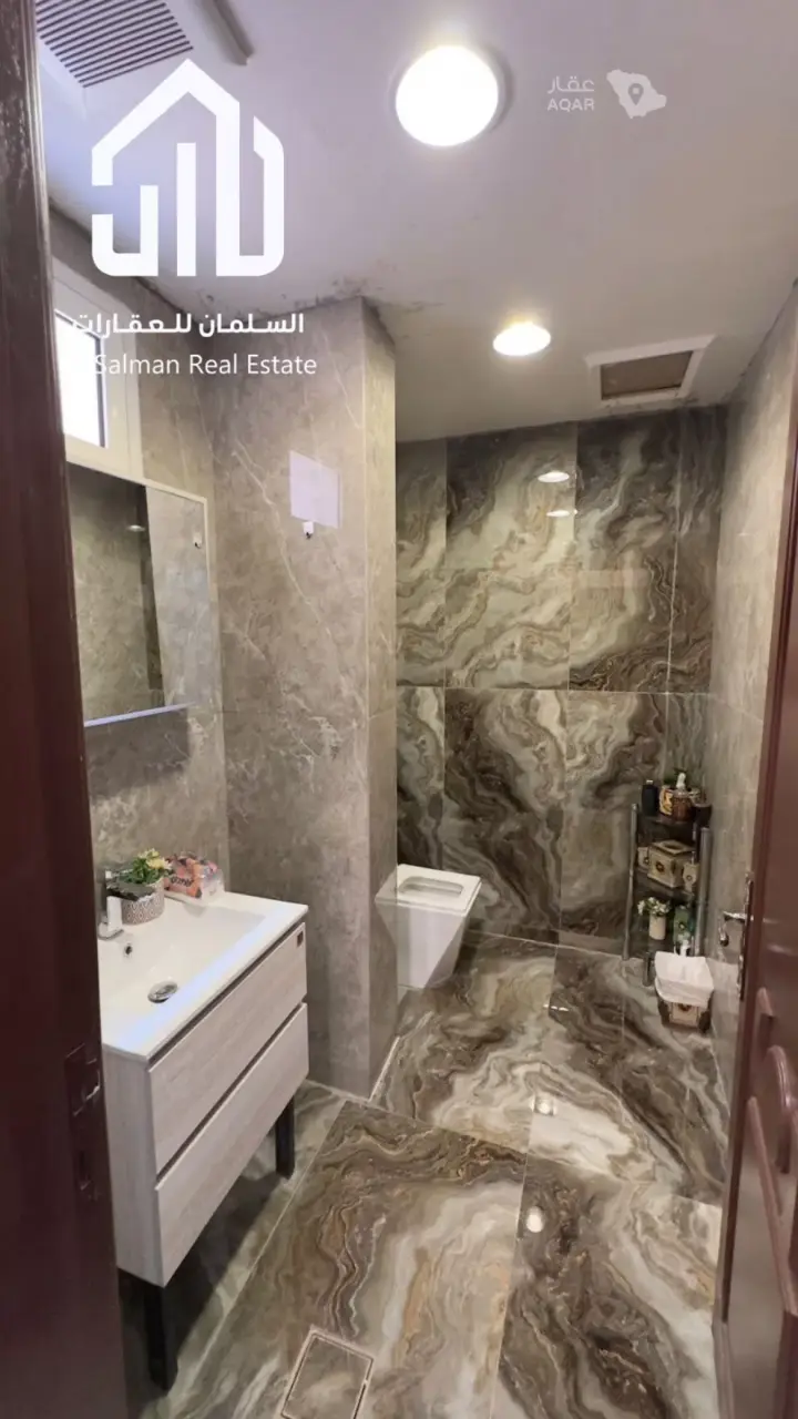 5 bedroom villa in Al Aqiq, Riyadh 7
