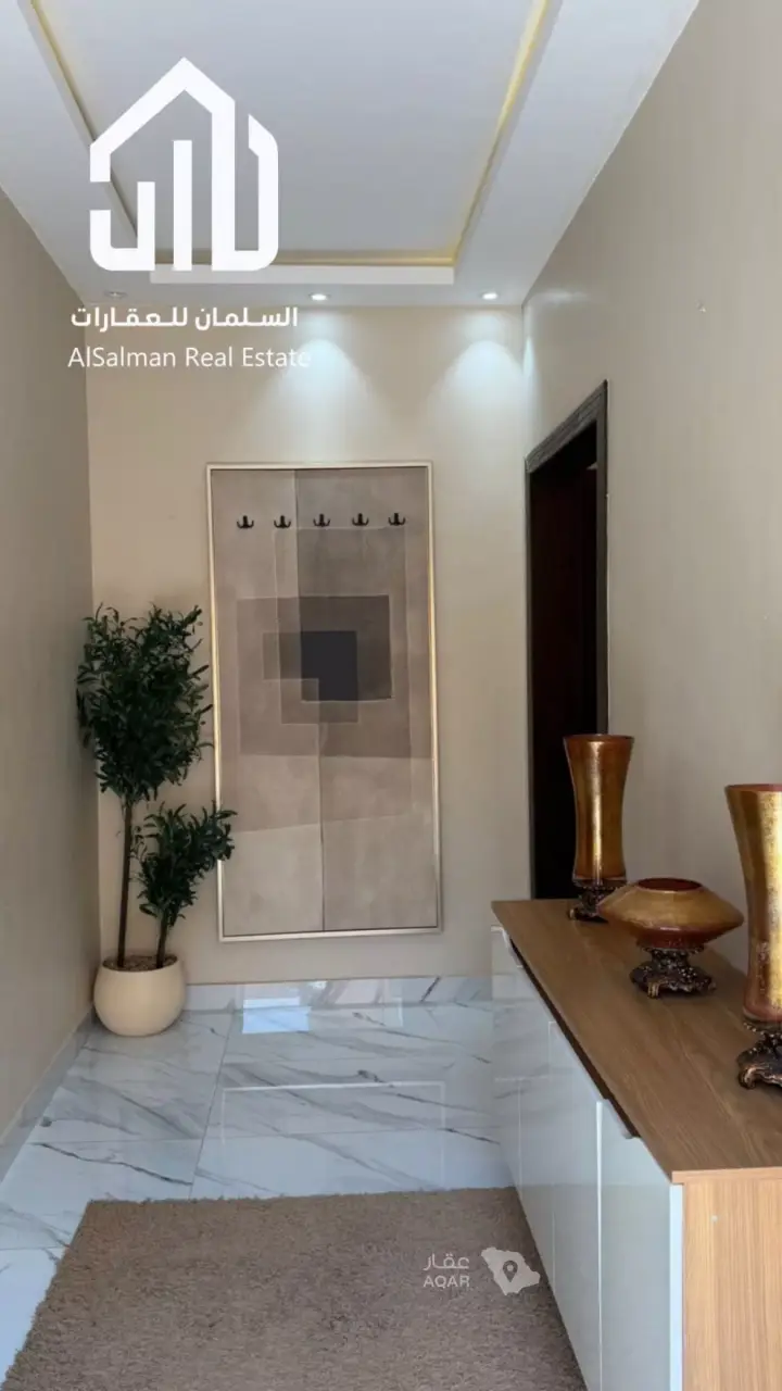 5 bedroom villa in Al Aqiq, Riyadh 8