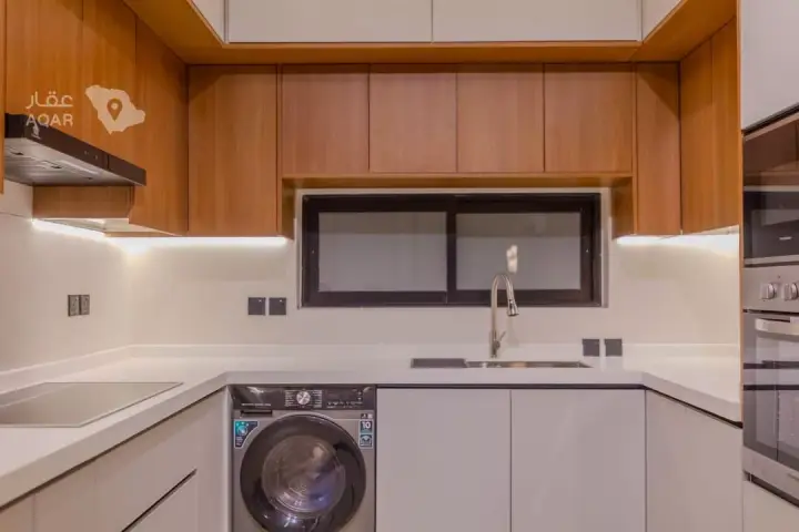 3 bedroom apartment in Al Aridh, Riyadh 6