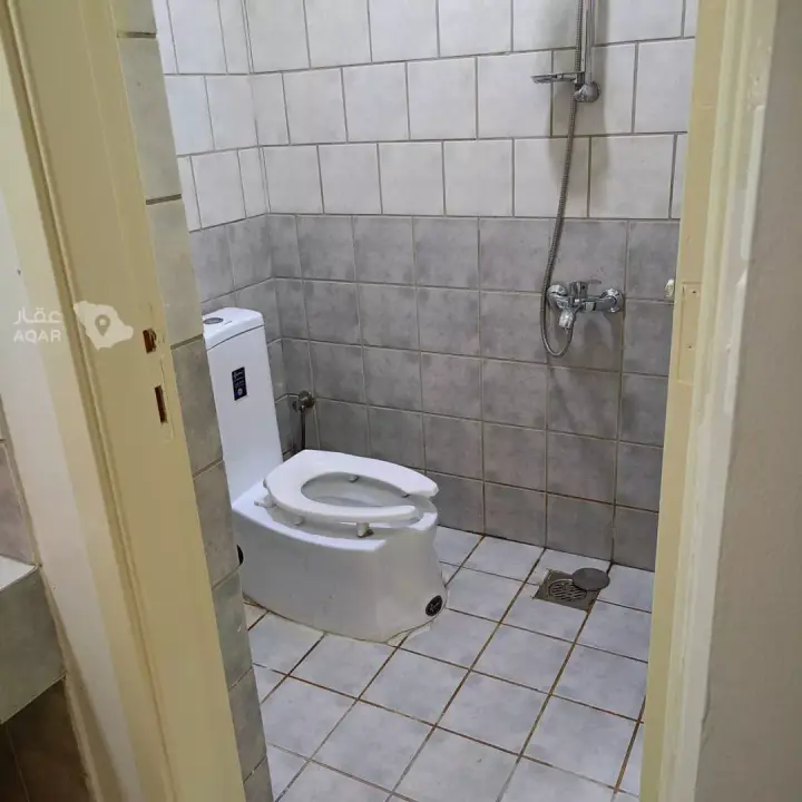 3 bedroom apartment in Dhahrat Laban, Riyadh 5