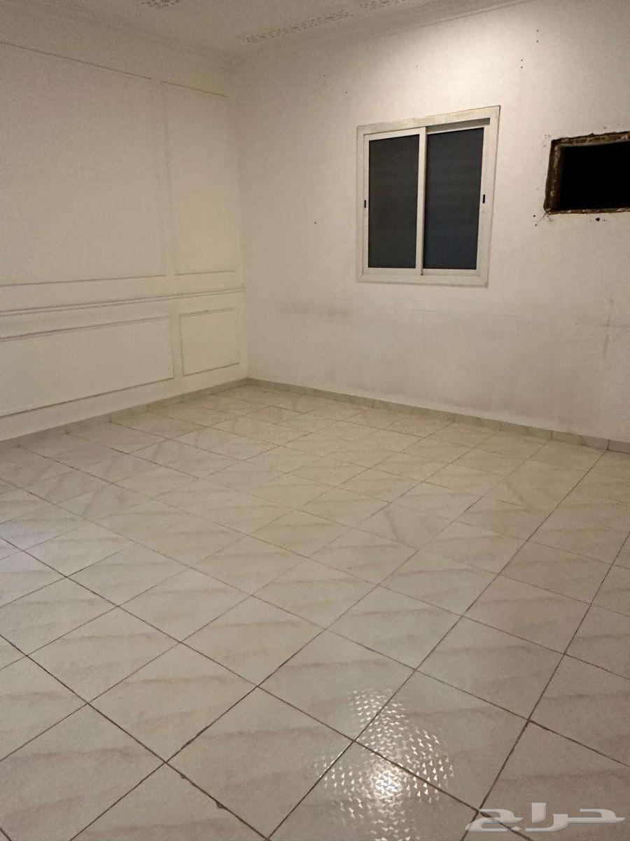 3 bedroom apartment in Al Rimal 5