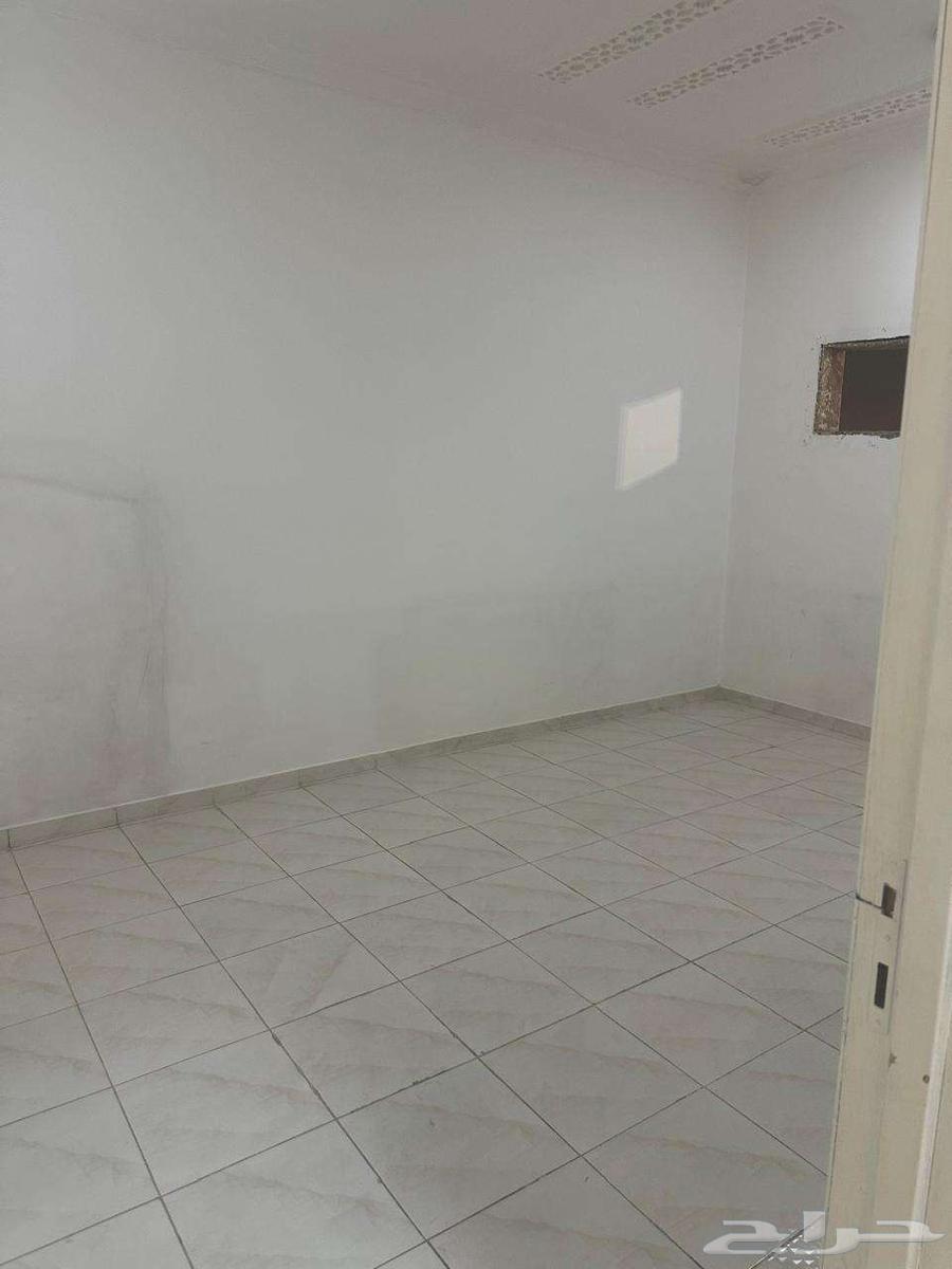 3 bedroom apartment in Al Rimal 9