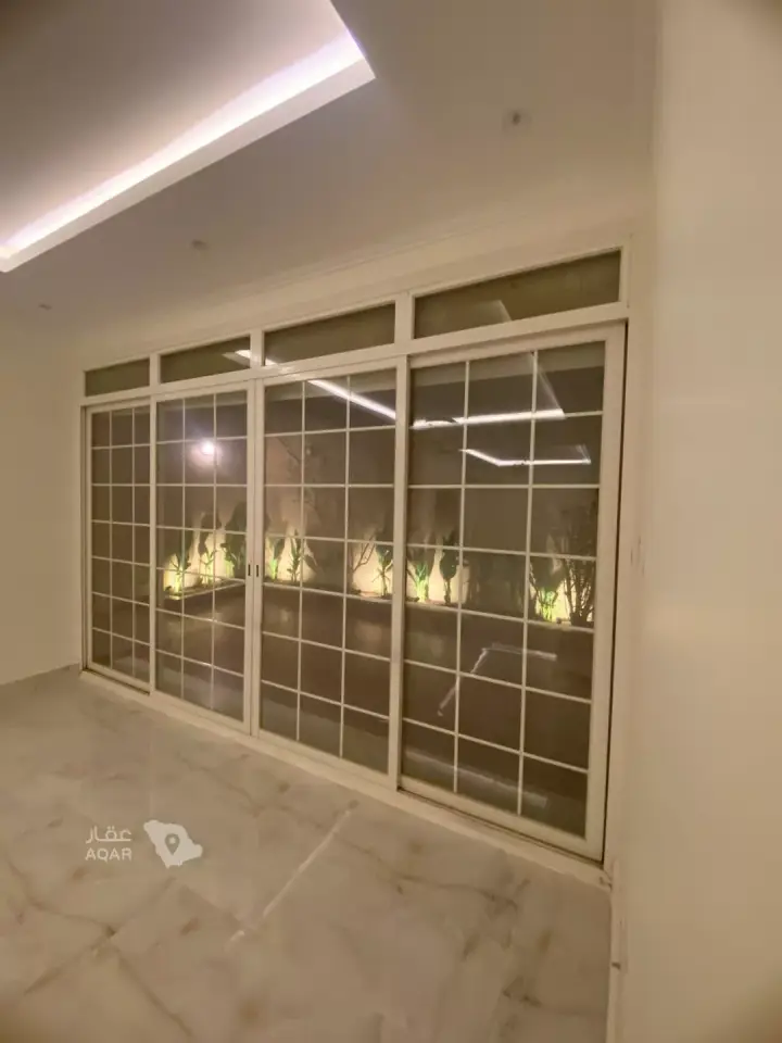 5 bedroom villa in Al Wahah, Riyadh 15