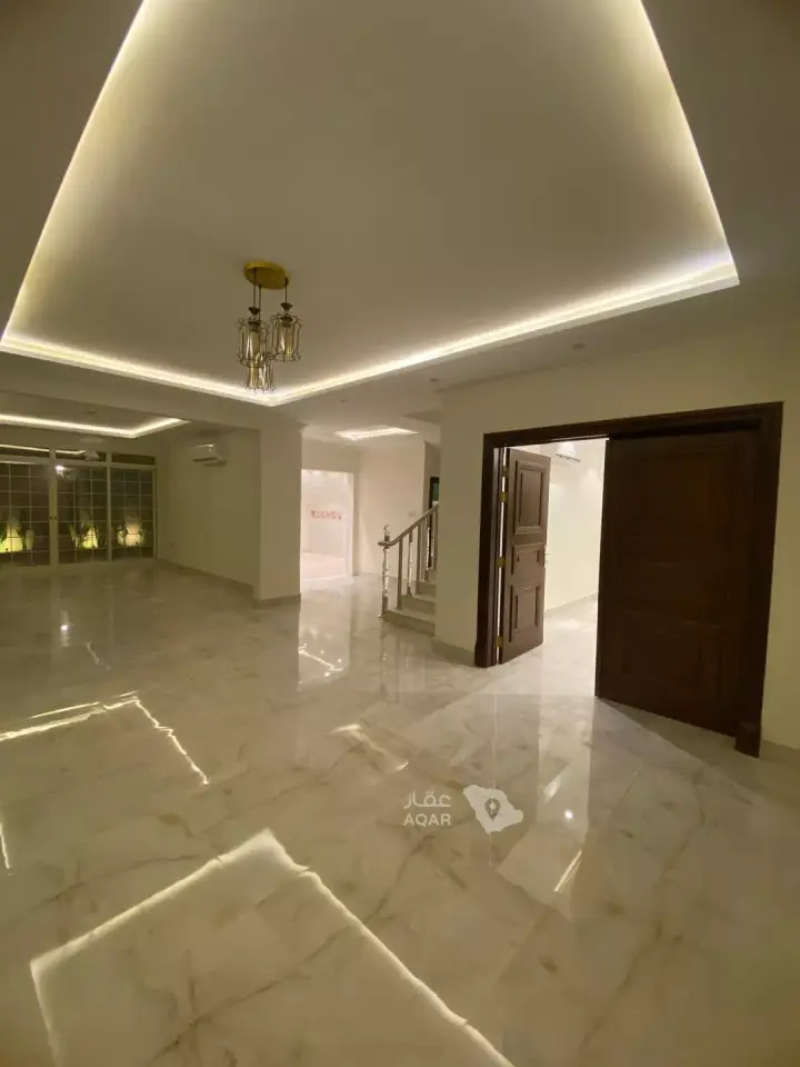 5 bedroom villa in Al Wahah, Riyadh 4