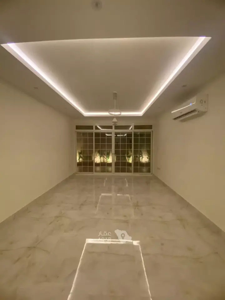5 bedroom villa in Al Wahah, Riyadh 10