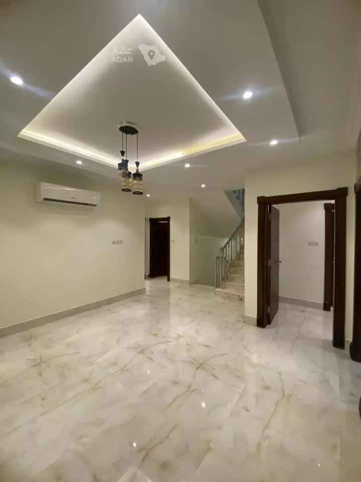 5 bedroom villa in Al Wahah, Riyadh 21