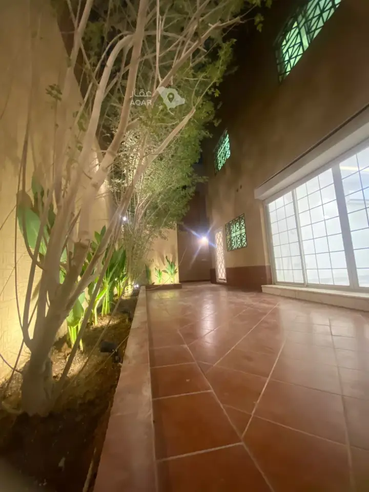 5 bedroom villa in Al Wahah, Riyadh 2
