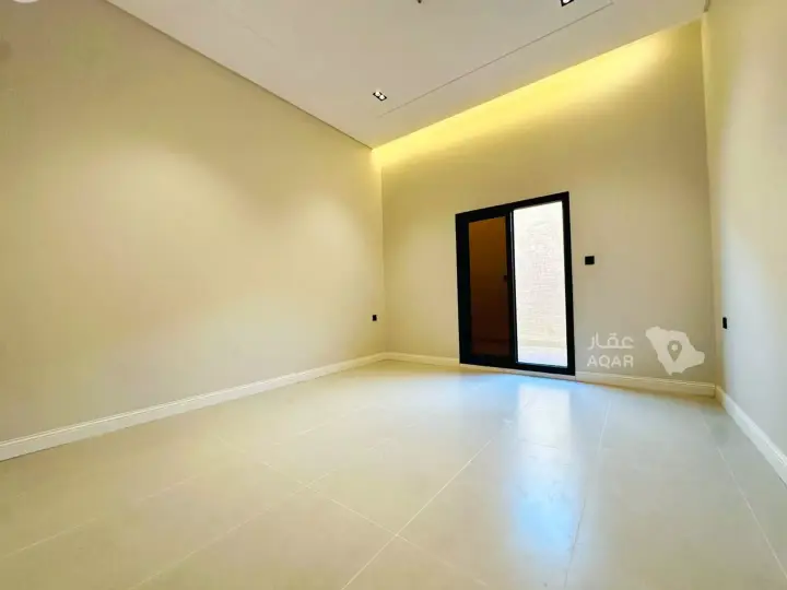 3 bedroom apartment in Al Mahdiyyah, Riyadh 8