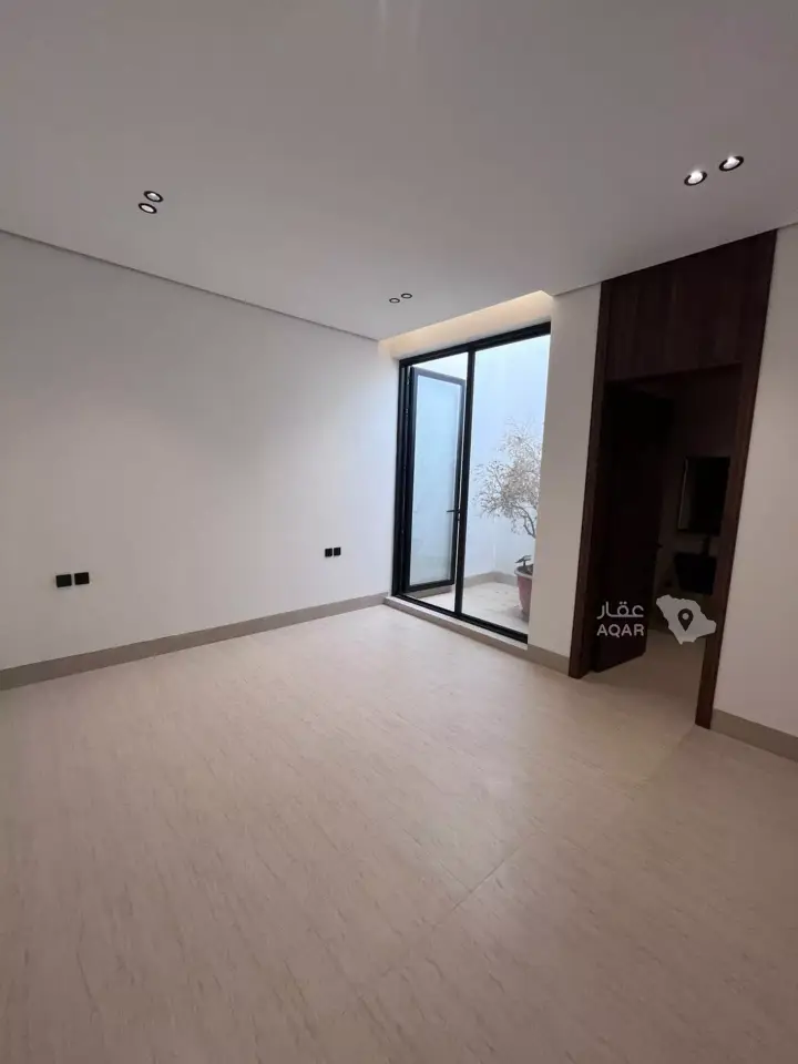 4 bedroom villa in Al Mahdiyyah, Riyadh 14
