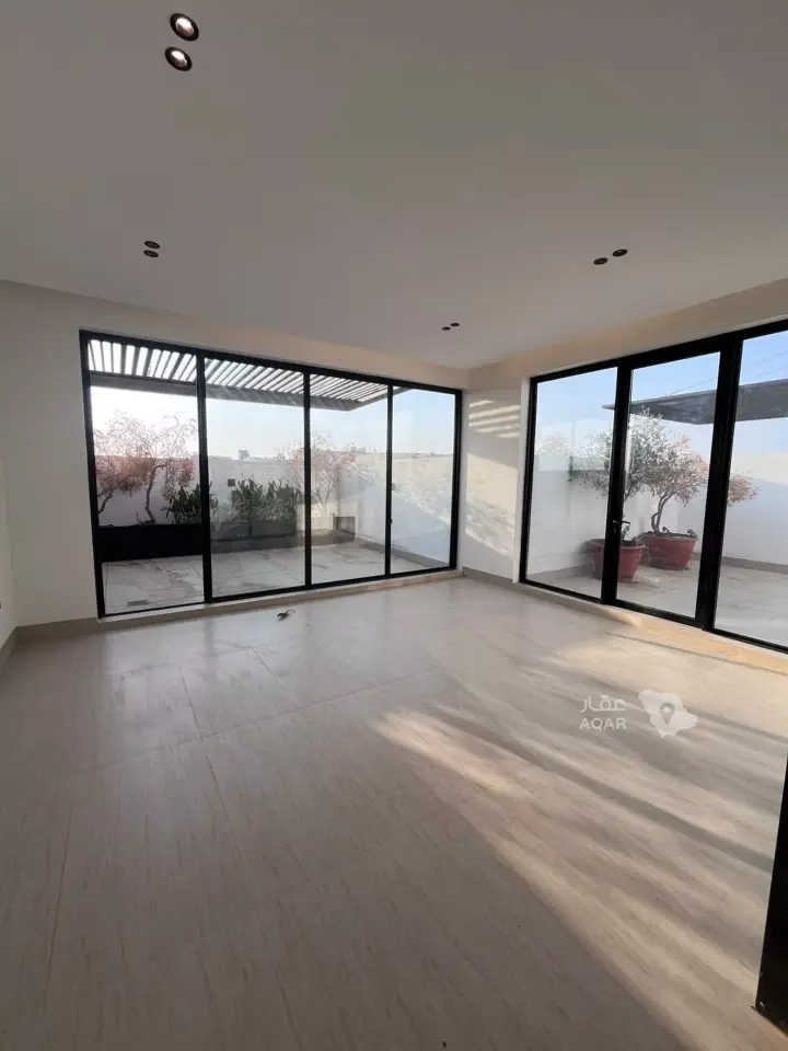 4 bedroom villa in Al Mahdiyyah, Riyadh 24