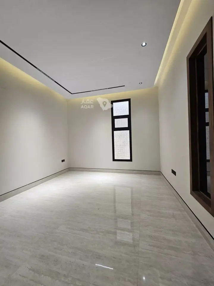 3 bedroom villa in Al Mahdiyyah, Riyadh 15