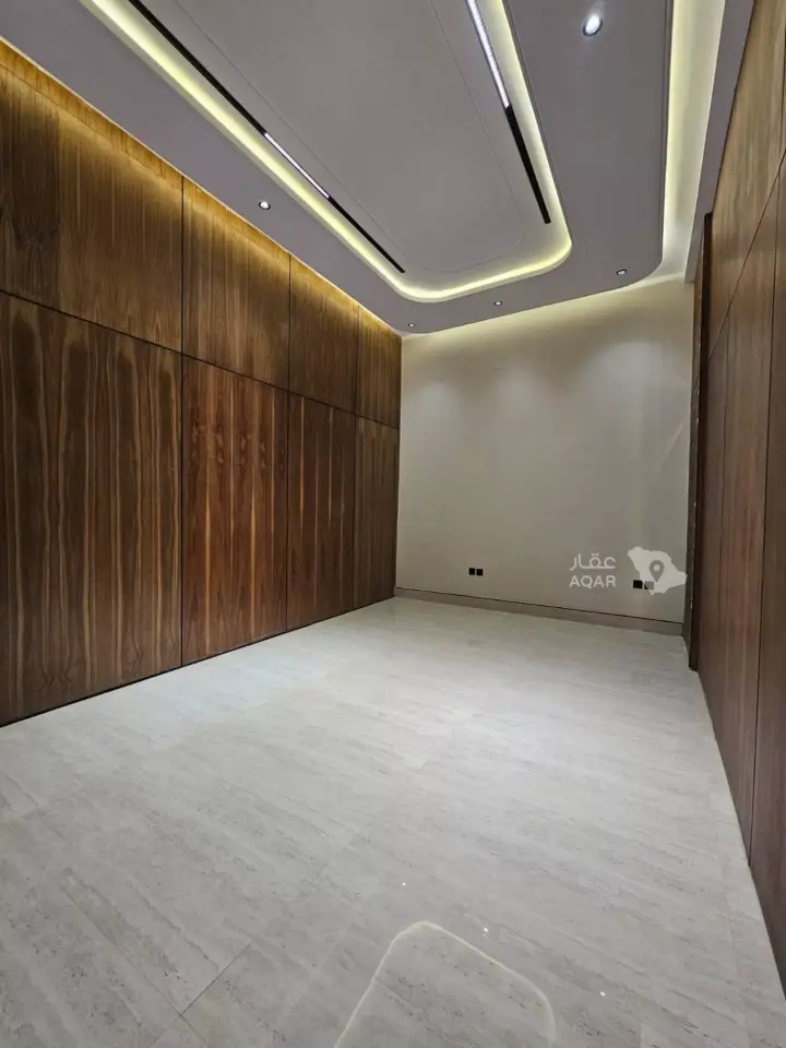 3 bedroom villa in Al Mahdiyyah, Riyadh 6