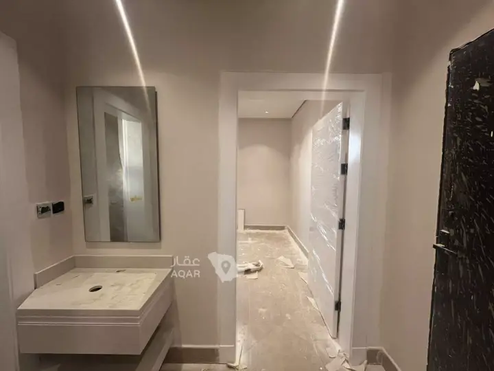 4 bedroom villa in Al Aridh, Riyadh 3