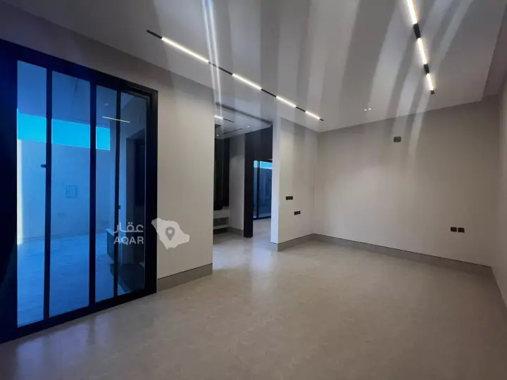 4 bedroom villa in Al Aridh, Riyadh 11