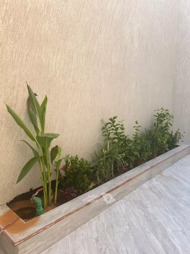 4 bedroom villa in Al Aridh, Riyadh 8