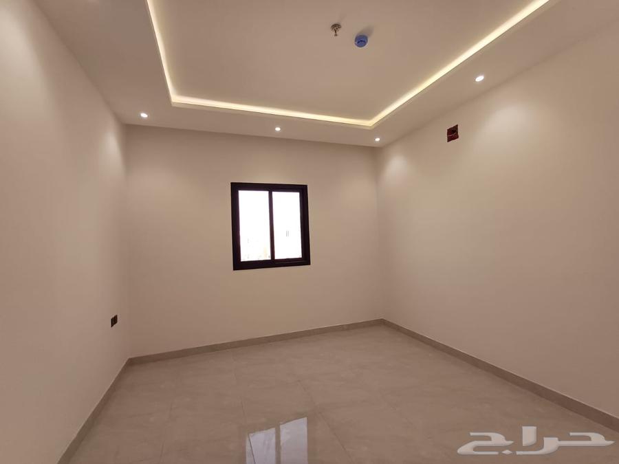 3 bedroom apartment in Al Rimal 8