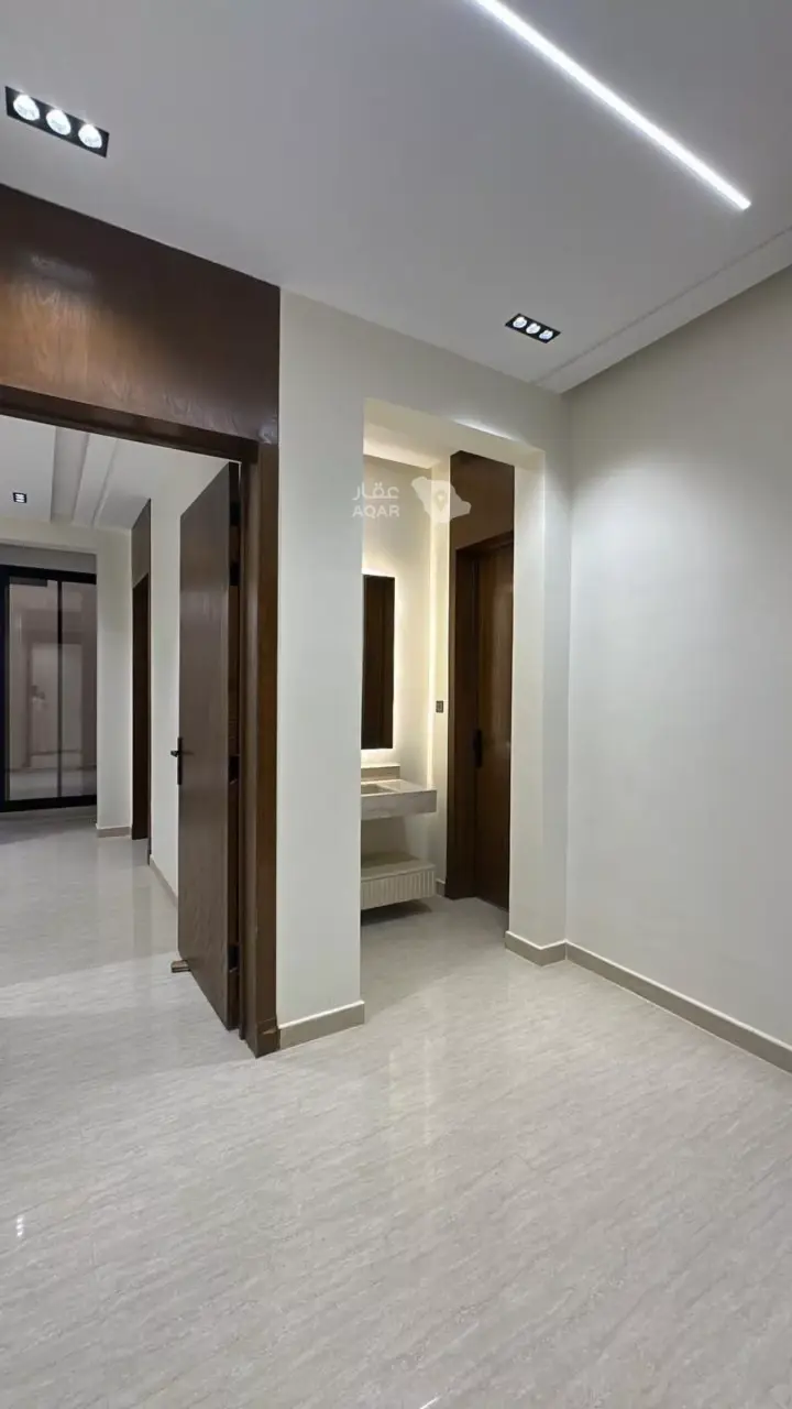 20 bedroom building in Tuwaiq, Riyadh 10