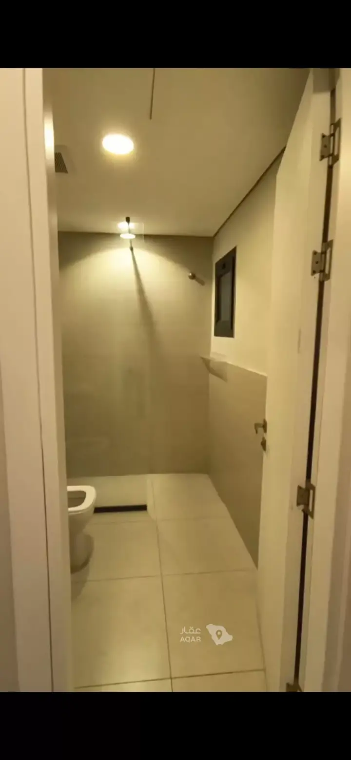 4 bedroom apartment in Al Hamdaniyah, Jeddah 4