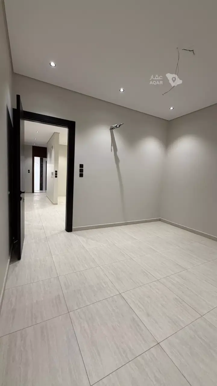 2 bedroom apartment in Al Safa, Jeddah 8