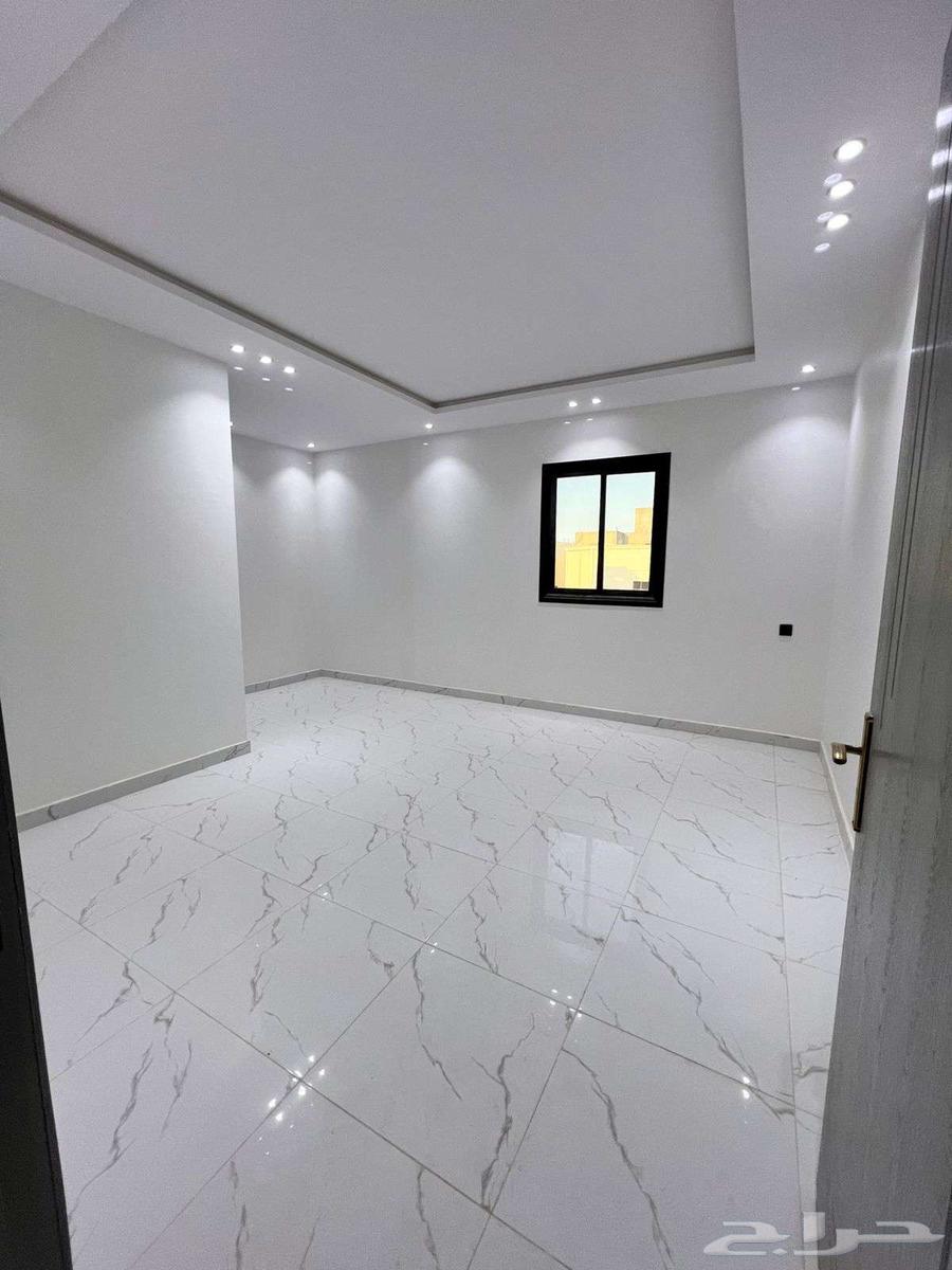 4 bedroom apartment in Al Janadriyah 8