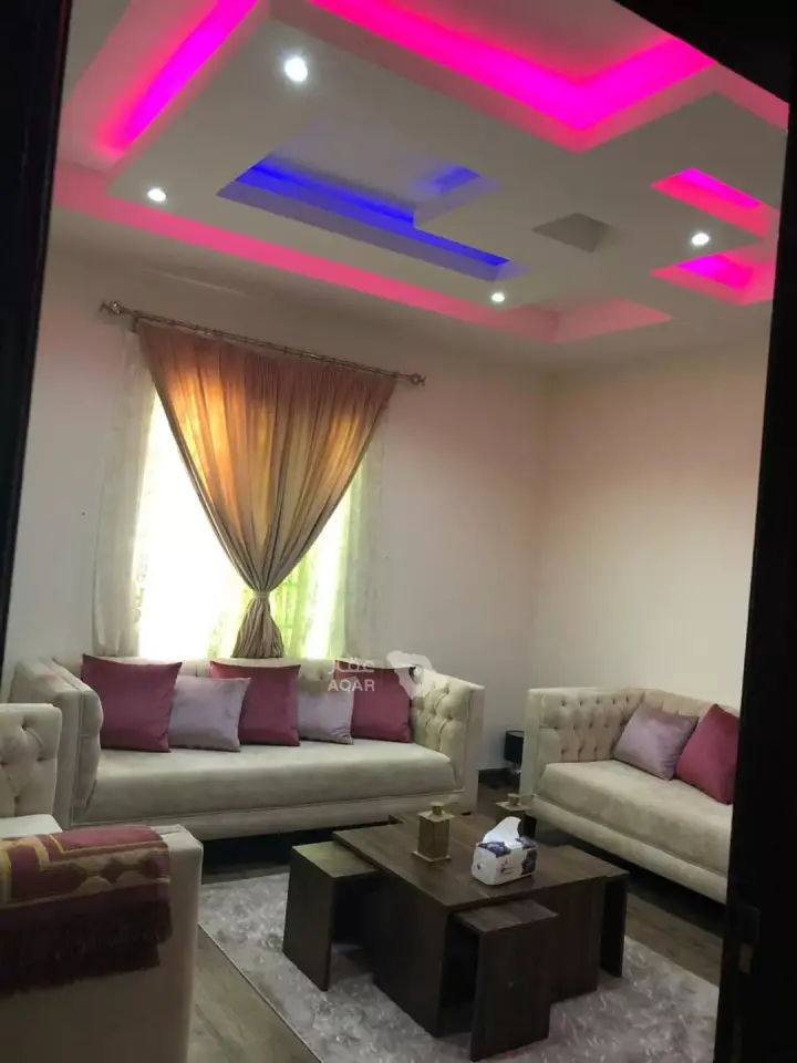 3 bedroom apartment in Mishrifah, Jeddah 17