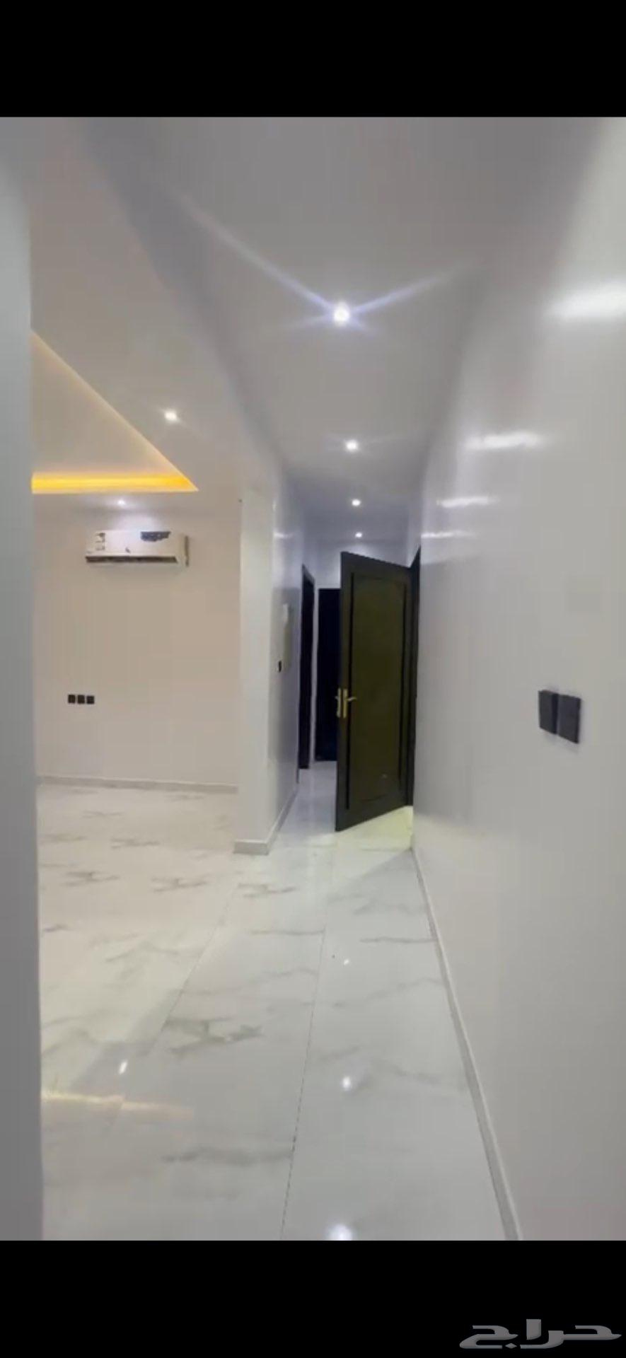 شقة في الرمال