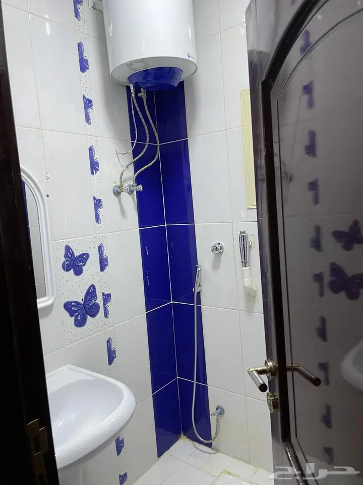 5 bedroom apartment in Al Fath, Madinah 7