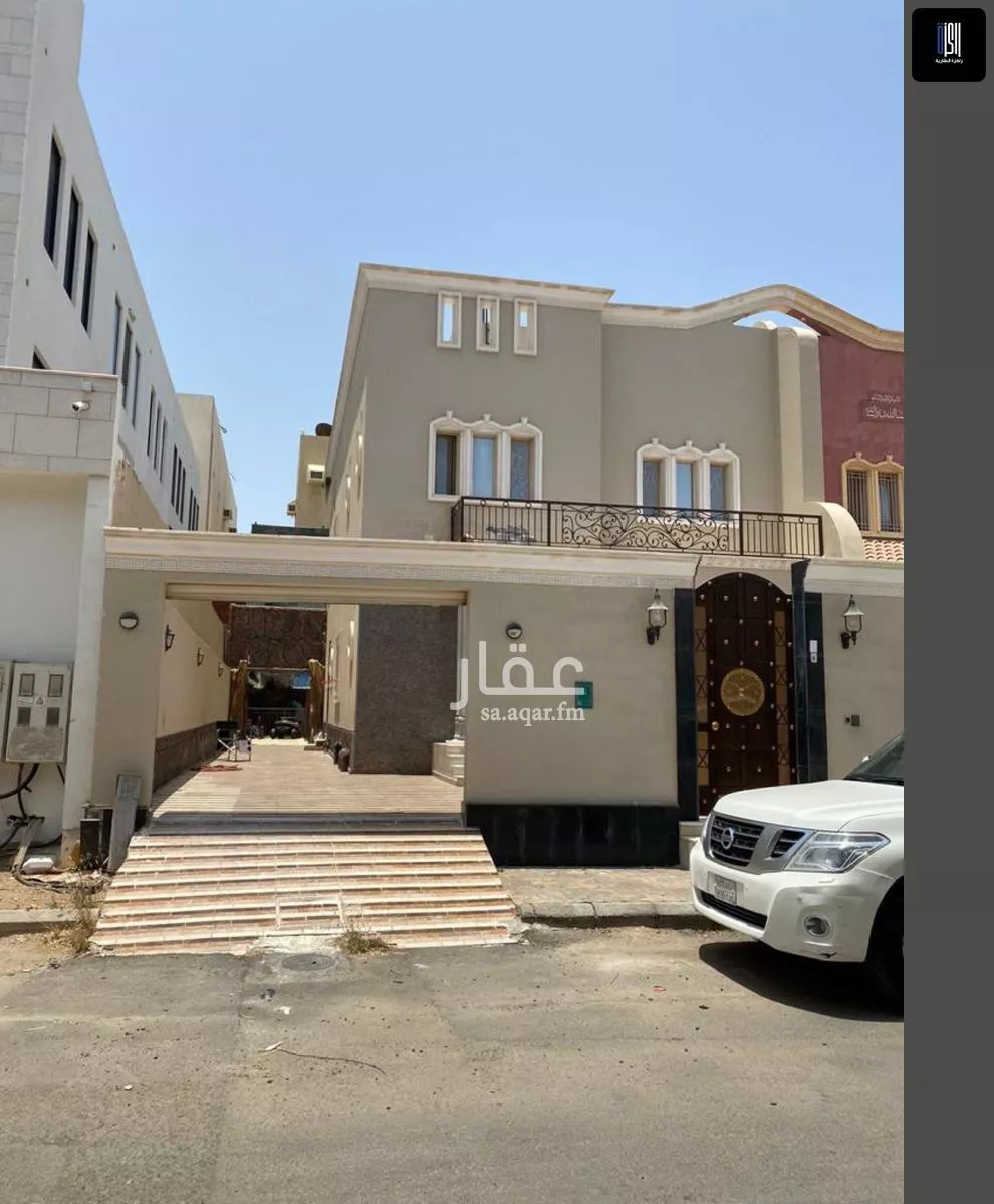 5 bedroom villa in Al Basateen 2
