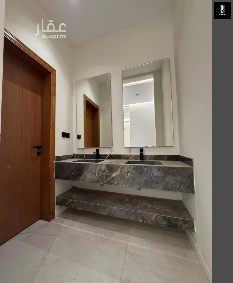 20 bedroom villa in Al Yaqout 4