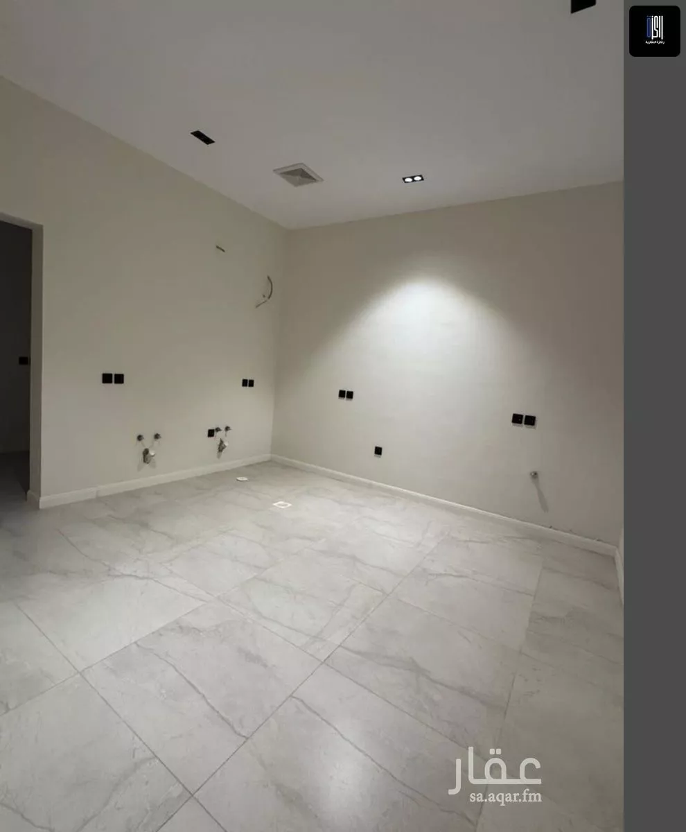 20 bedroom villa in Al Yaqout 7