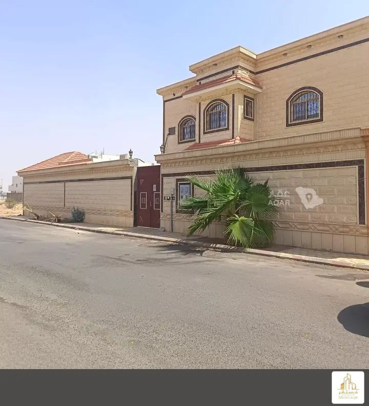 10 bedroom villa in An Naqrah, Hail 2