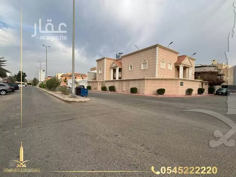 فيلا 5 غرف في الشاطئ 3